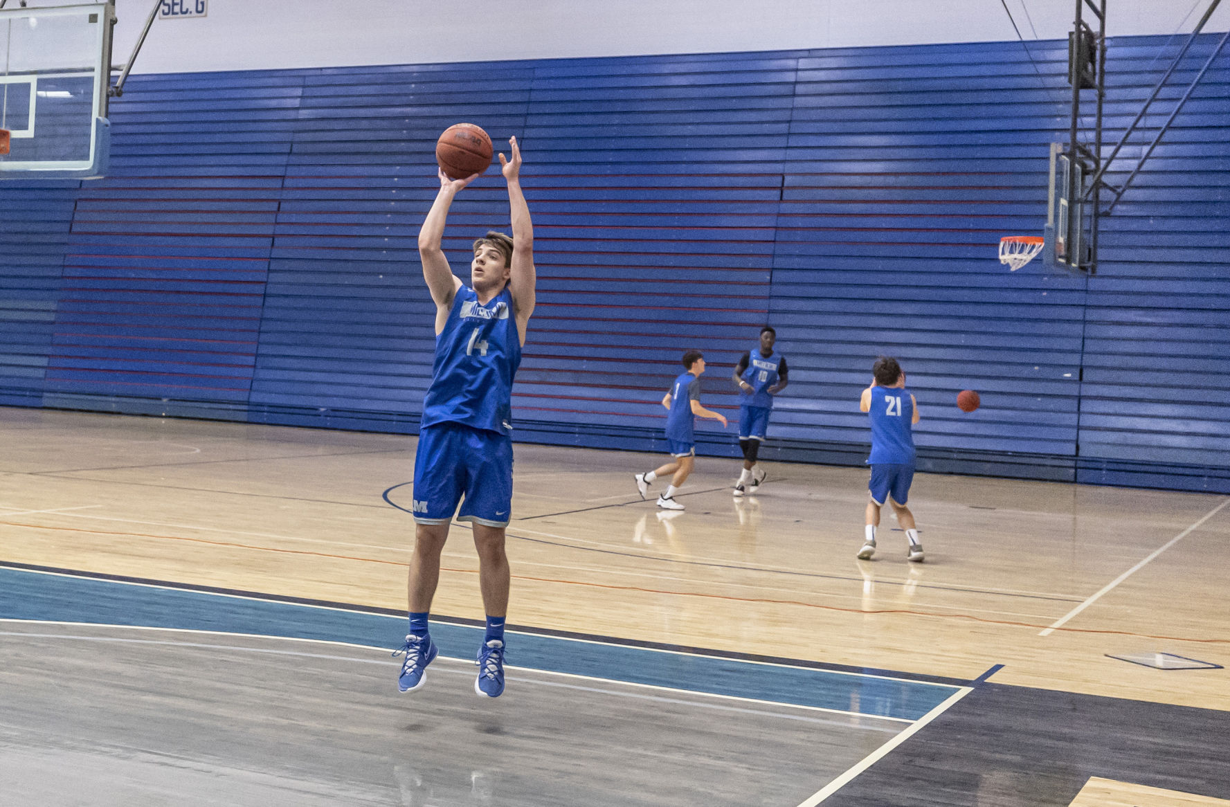 Noah Livingston 1 111521.JPG